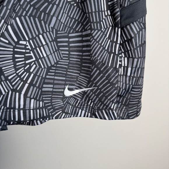 NIKE Golf Women's L Performance Golf Tennis Skort DRI-FIT Gray Geometric Print - Picture 2 of 16